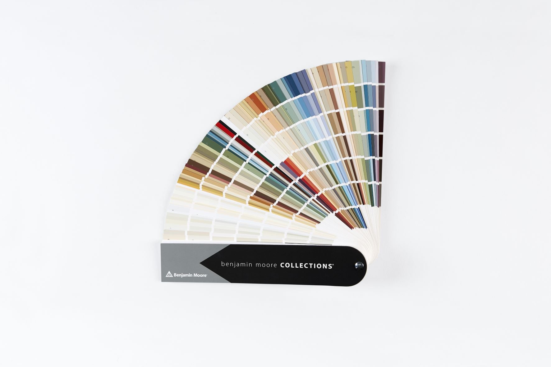 collections-fan-deck-benjamin-moore
